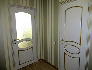 наша галерея міжкімнатних дверей